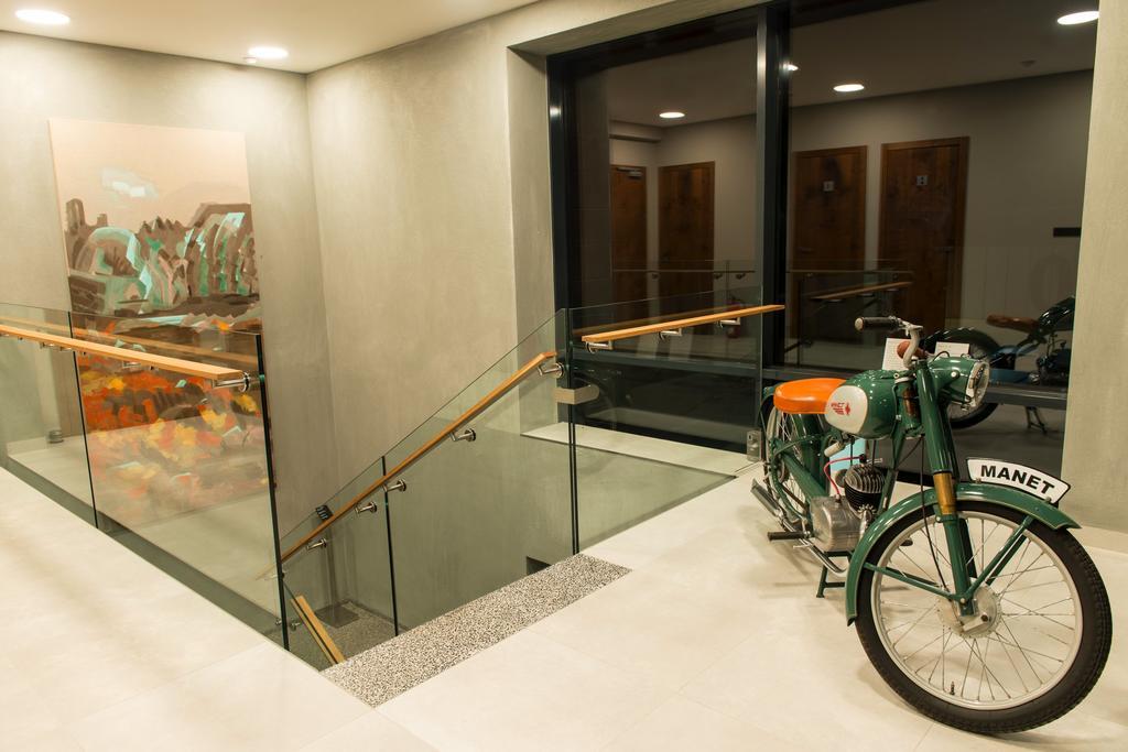 Mg Restaurace/Luxury Apartments Mladá Boleslav Buitenkant foto