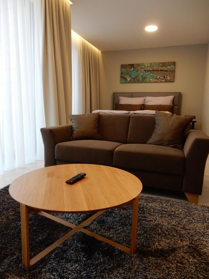 Mg Restaurace/Luxury Apartments Mladá Boleslav Buitenkant foto